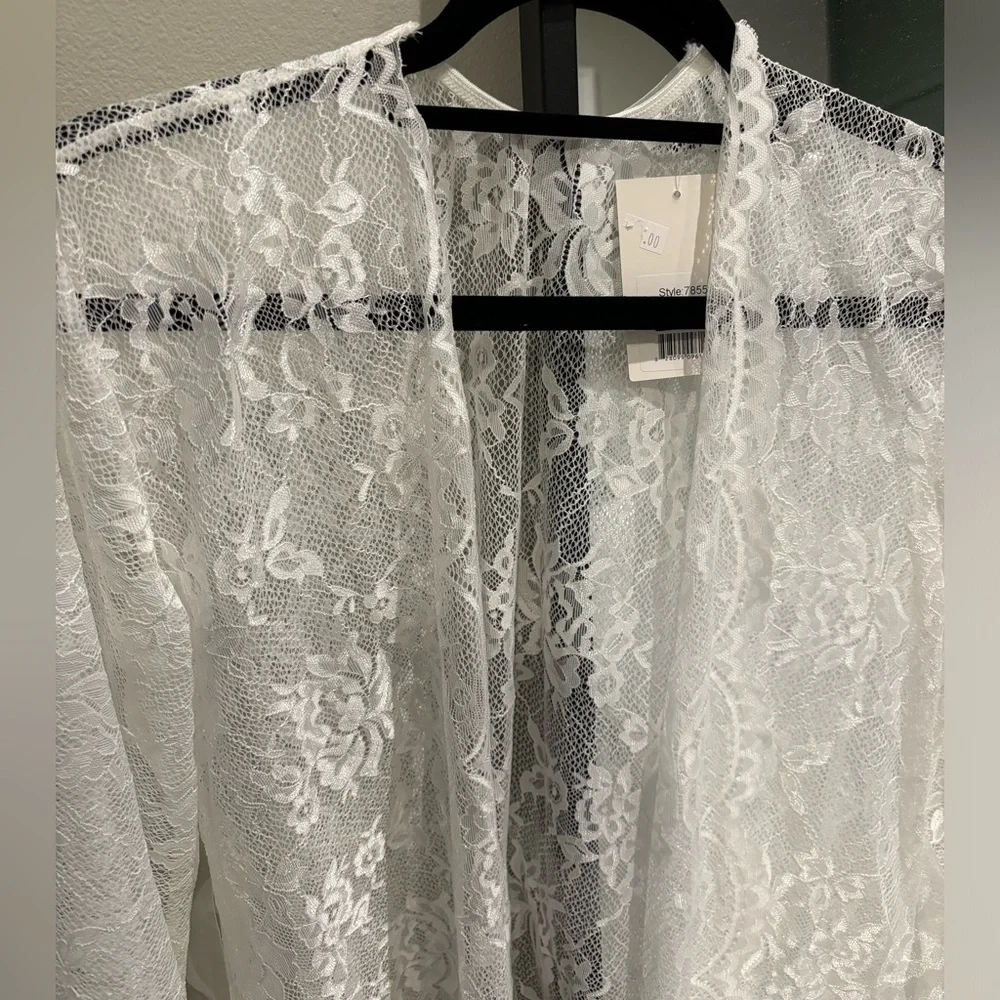 Sheer Lace White Robe - Picture 4 of 6